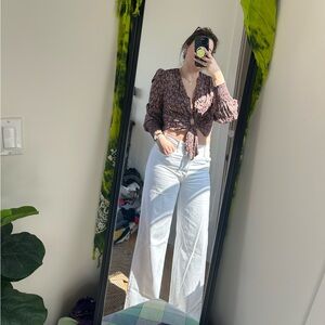 Zara bun long sleeve top with cute key hole detail